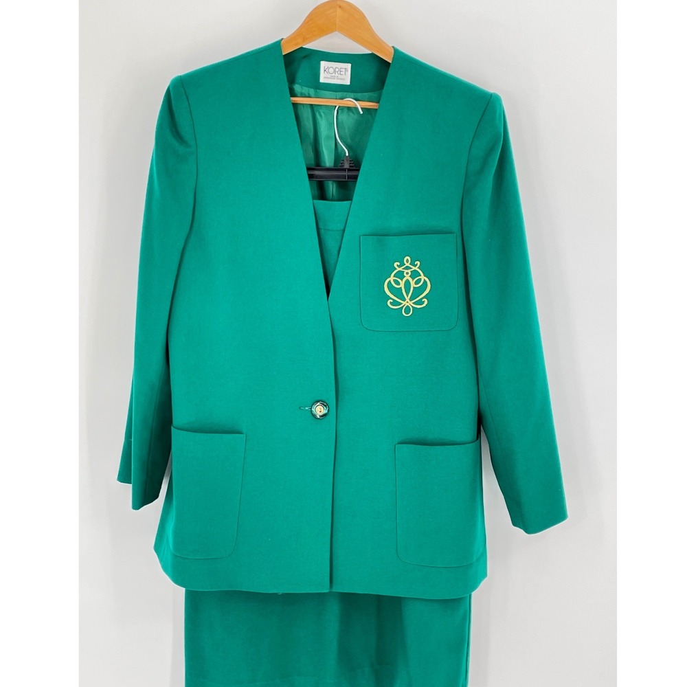 VTG Koret Women Skirt‎ Suit Sz 12 Green Wool Blend Embroidered Crest 80's Career